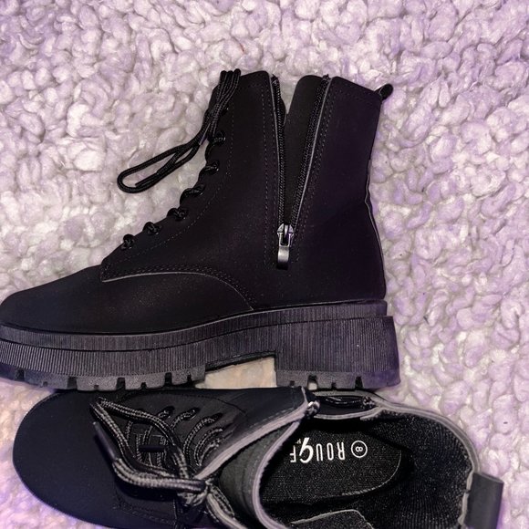 BLACK BOOTS SIZE 8 UNISEX - Picture 5 of 11
